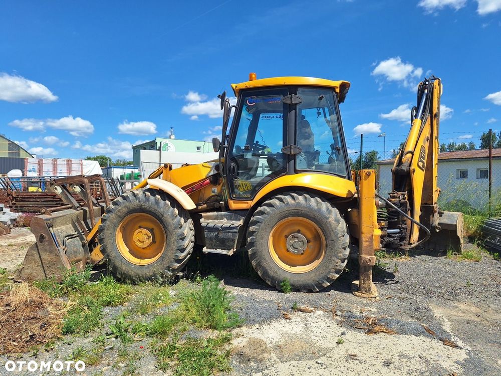 JCB 4Cx 4X4 - 9