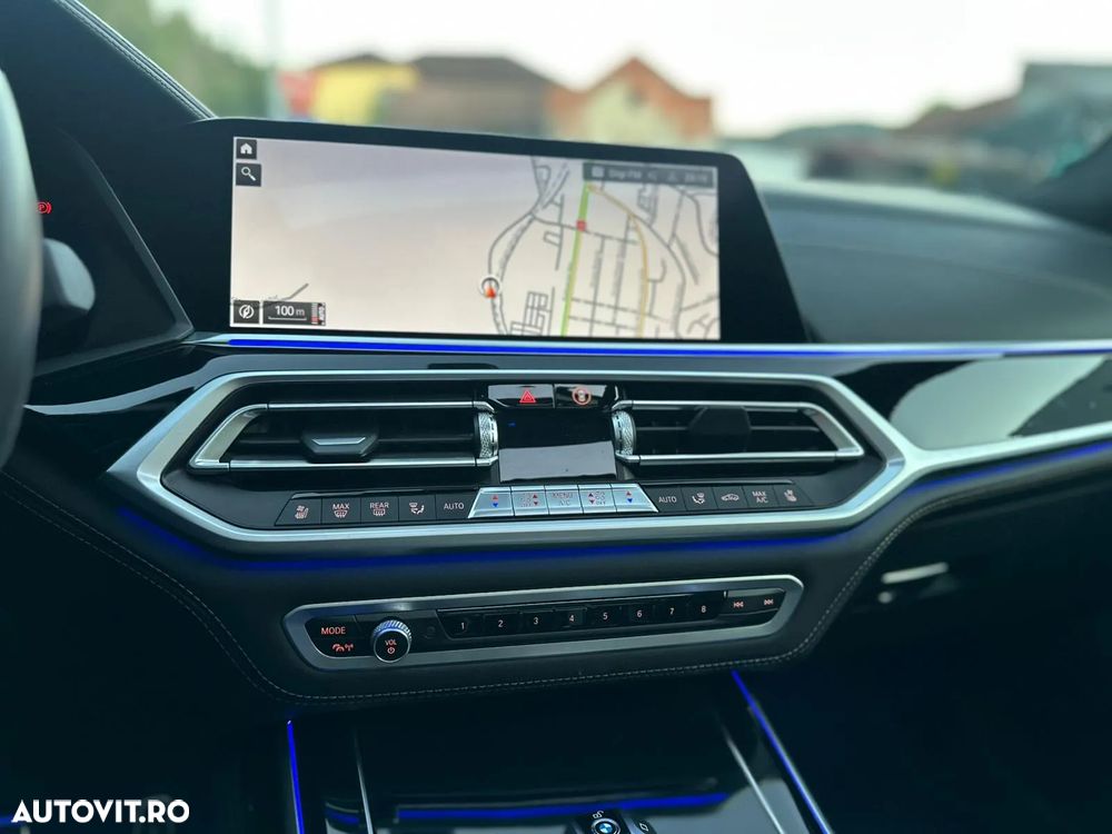BMW X7 xDrive40d MHEV - 17