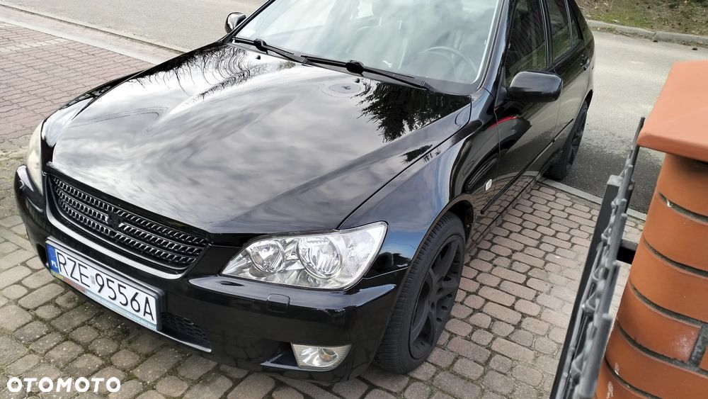 Lexus IS 300 Prestige - 4