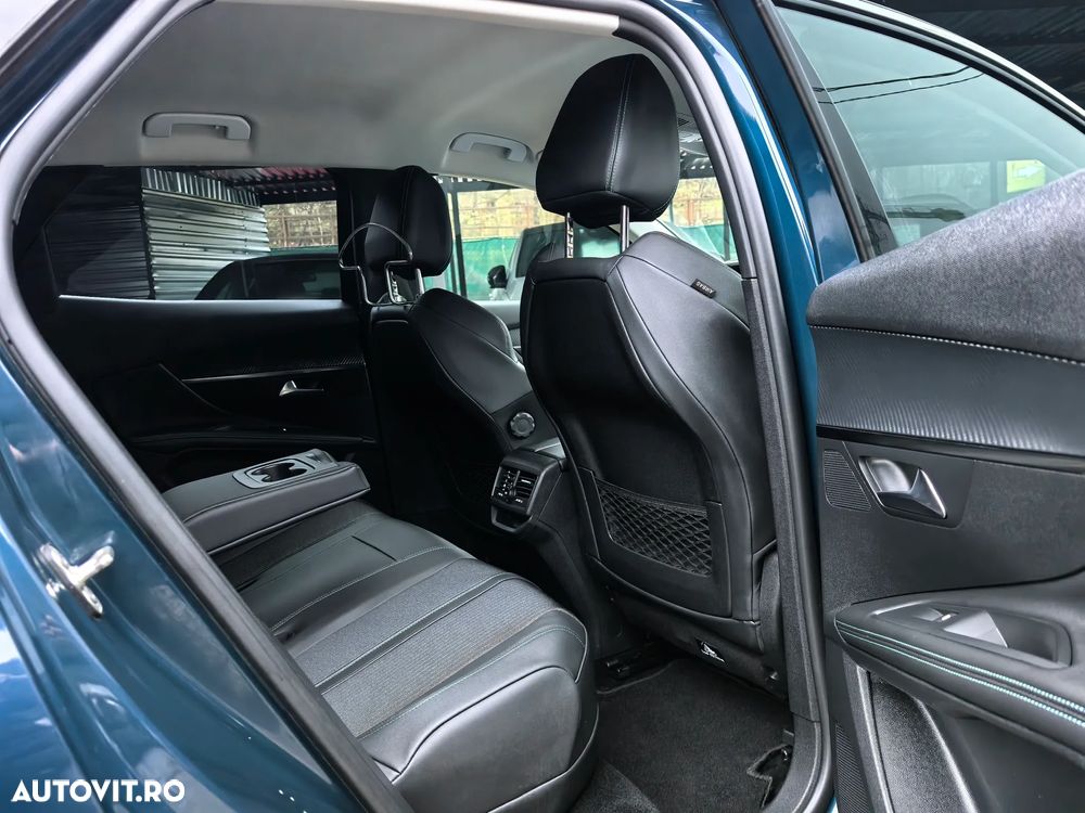 Peugeot 3008 Plug-In Hybrid 225 e-EAT8 Allure Pack - 16