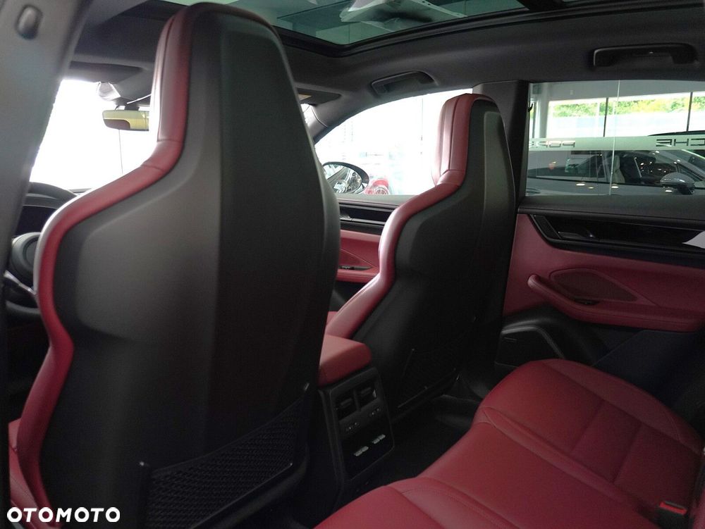 Porsche Macan 4 100kWh - 30