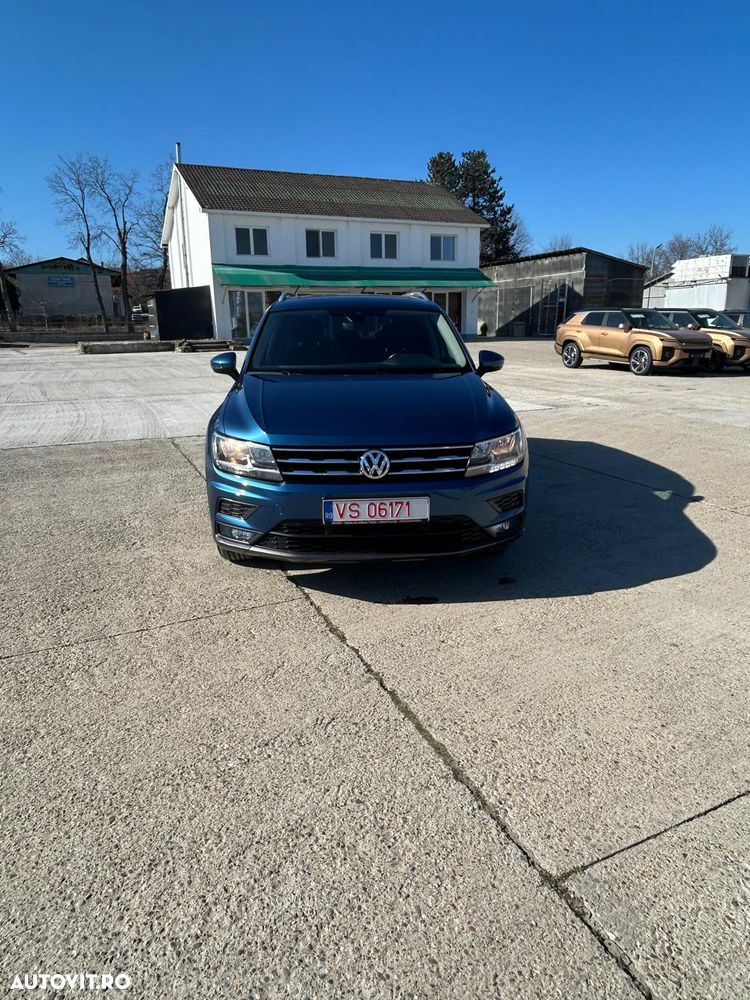 Volkswagen Tiguan - 6