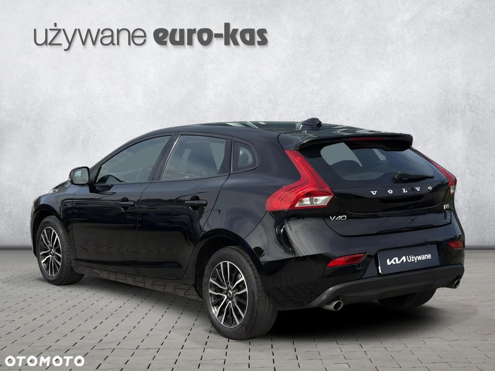 Volvo V40 D3 Kinetic - 4