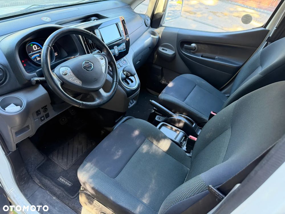 Nissan NV200 Evalia (mit Batterie) Tekna - 15