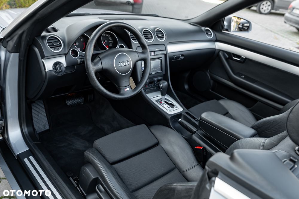 Audi A4 Cabrio - 25
