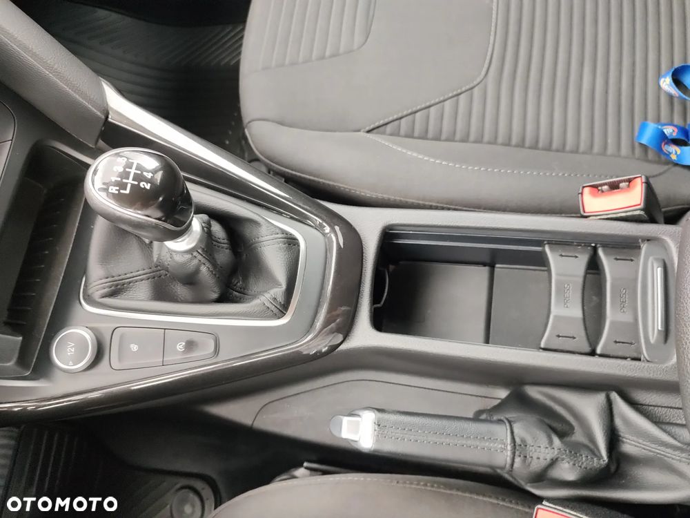 Ford Focus 1.5 EcoBoost Titanium ASS - 33