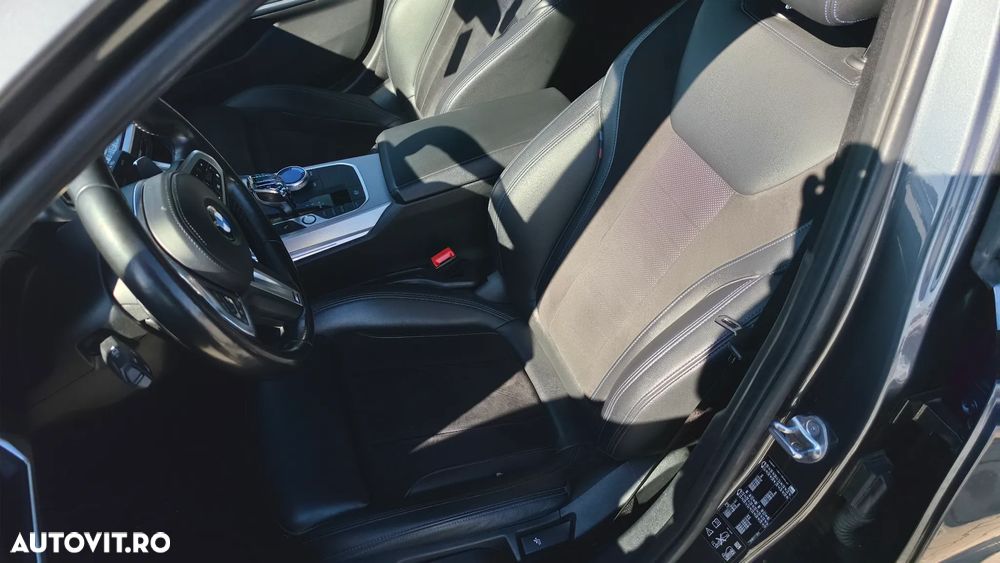 BMW Seria 3 320d xDrive AT MHEV - 13