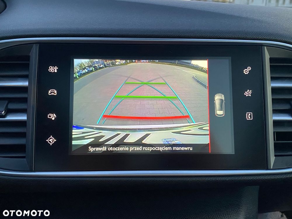 Peugeot 308 PureTech 130 EAT6 Stop & Start GT-Line Edition - 28