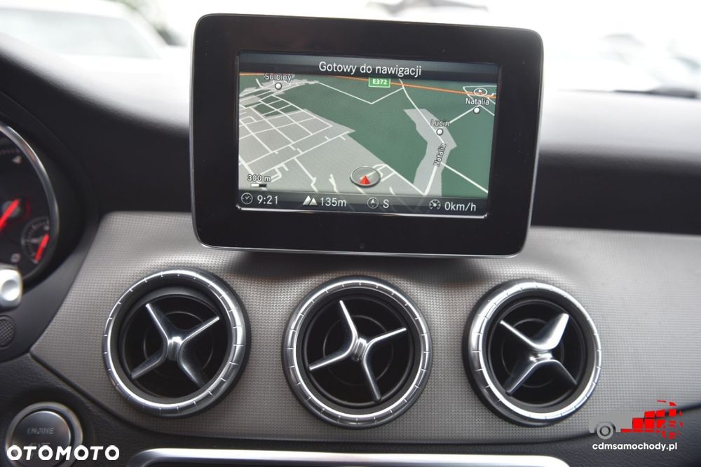 Mercedes-Benz CLA - 26
