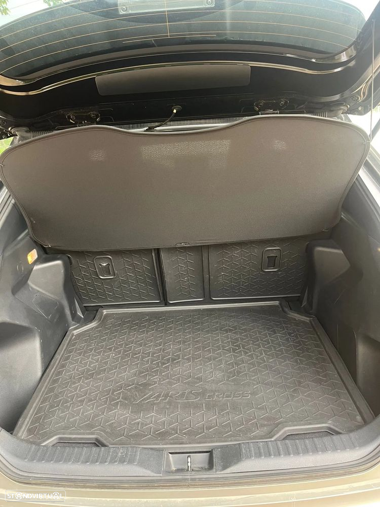 Toyota Yaris Cross 1.5 HDF Square Collection - 15