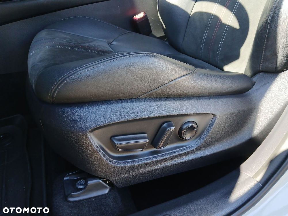 Toyota C-HR 2.0 Hybrid GR Sport - 39