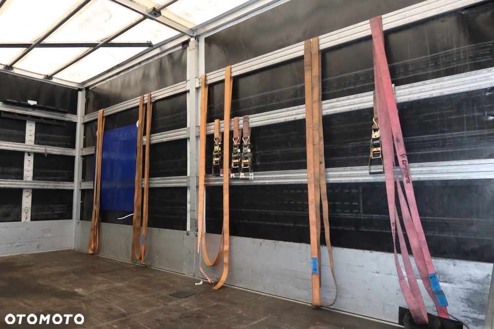 Volkswagen Crafter - 10