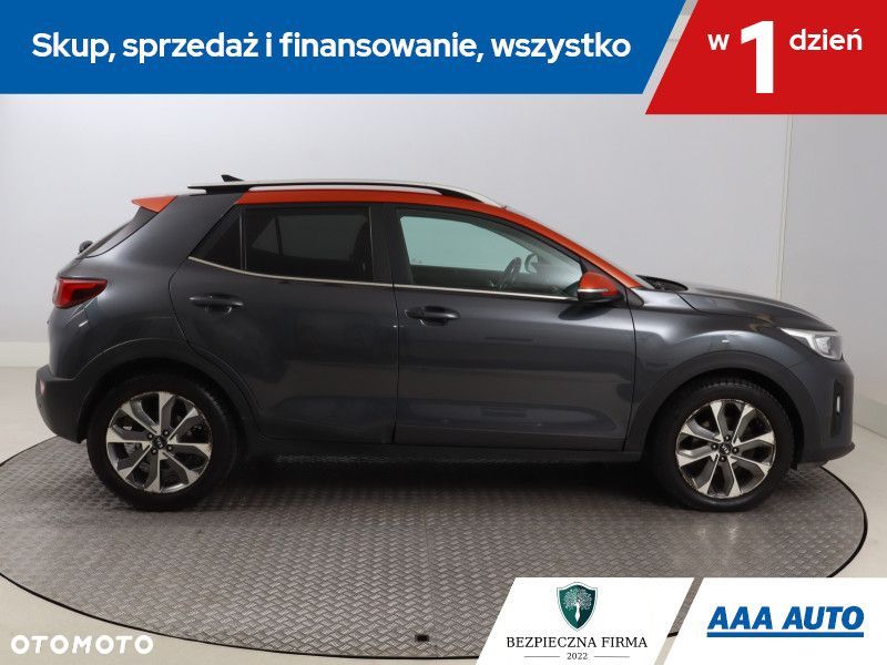Kia Stonic - 7