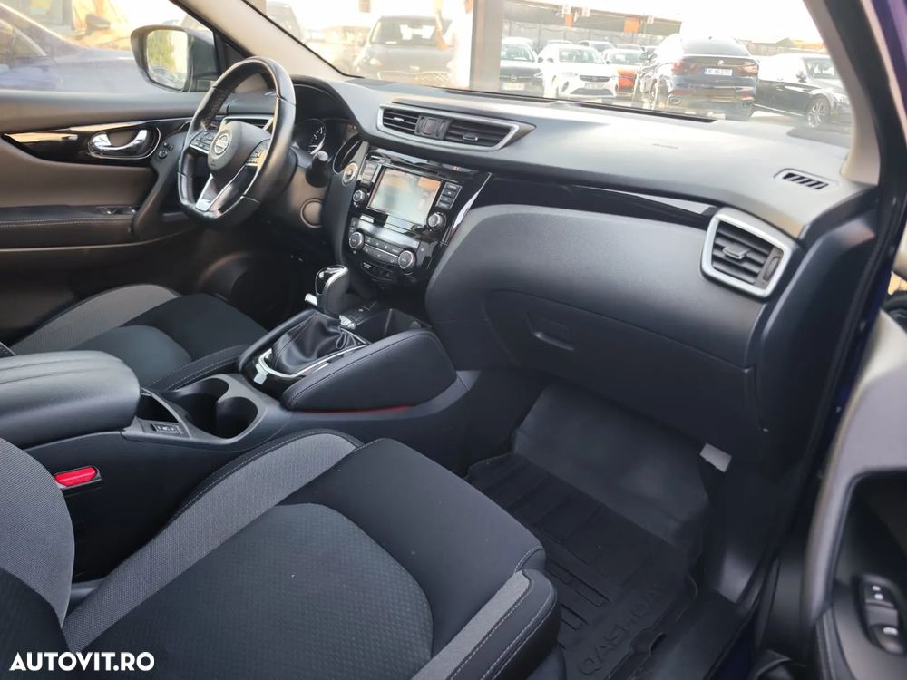 Nissan Qashqai 1.3 l MHEV X-Tronic 4WD N-Connecta - 16