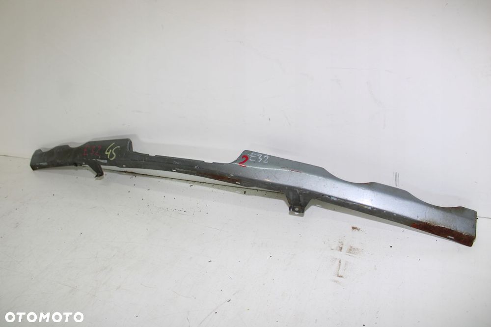 BMW E32 ATRAPA NOSEK GRILL PRZEDNI PAS WZMOCNIENIE WĄSKA LAMPA - 2