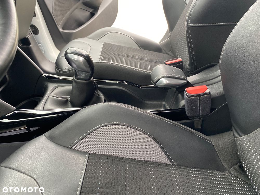 Peugeot 2008 PureTech 110 Stop&Start Allure - 27