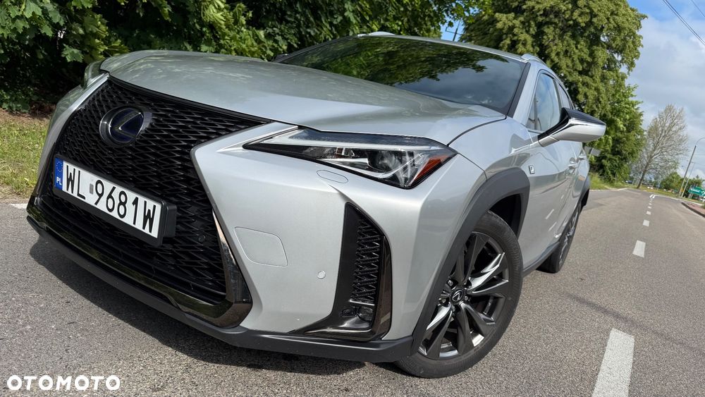 Lexus UX 250h F Sport 2WD - 1