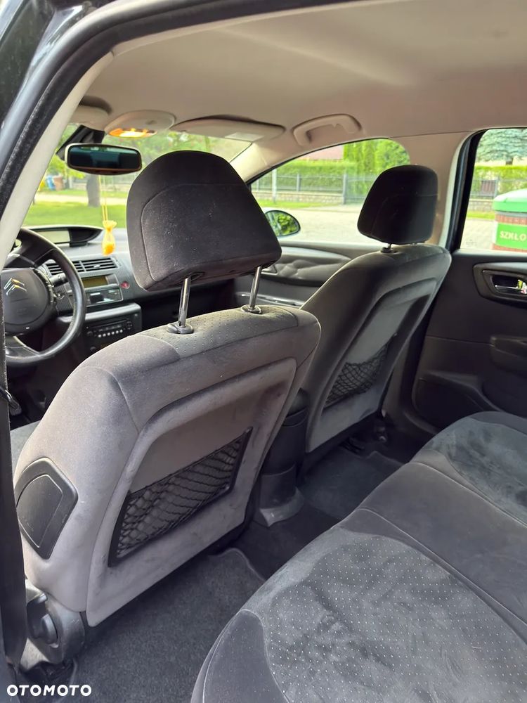Citroën C4 2.0 HDi Exclusive - 11
