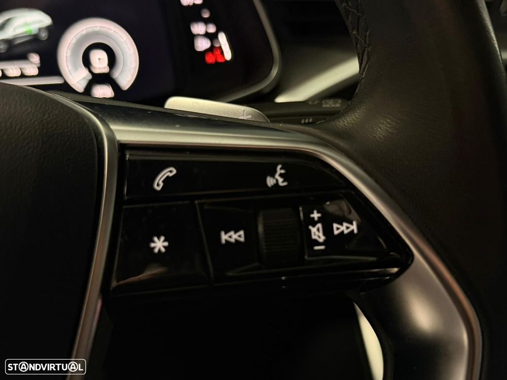 Audi A6 Avant 50 TFSIe quattro S tronic - 31