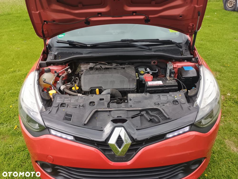 Renault Clio 1.2 16V 75 LIMITED - 37