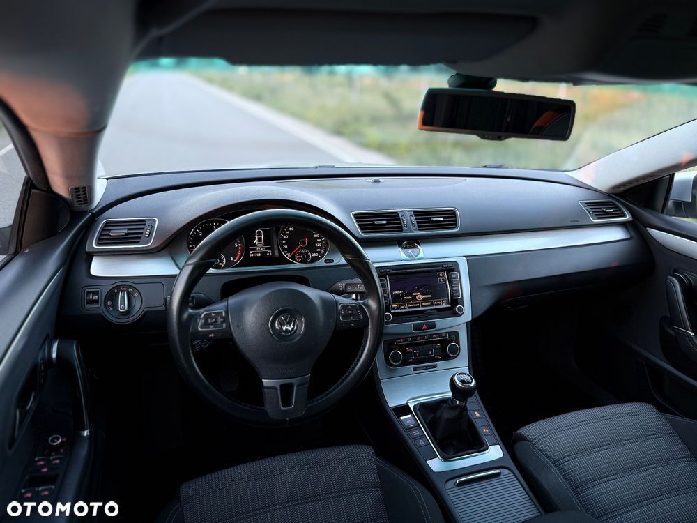 Volkswagen Passat CC 2.0 TDI DPF - 8