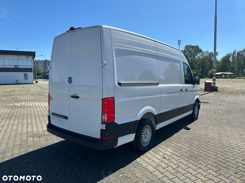 Volkswagen Crafter 35 2.0 TDI L3H3 3640 177 KM - 8