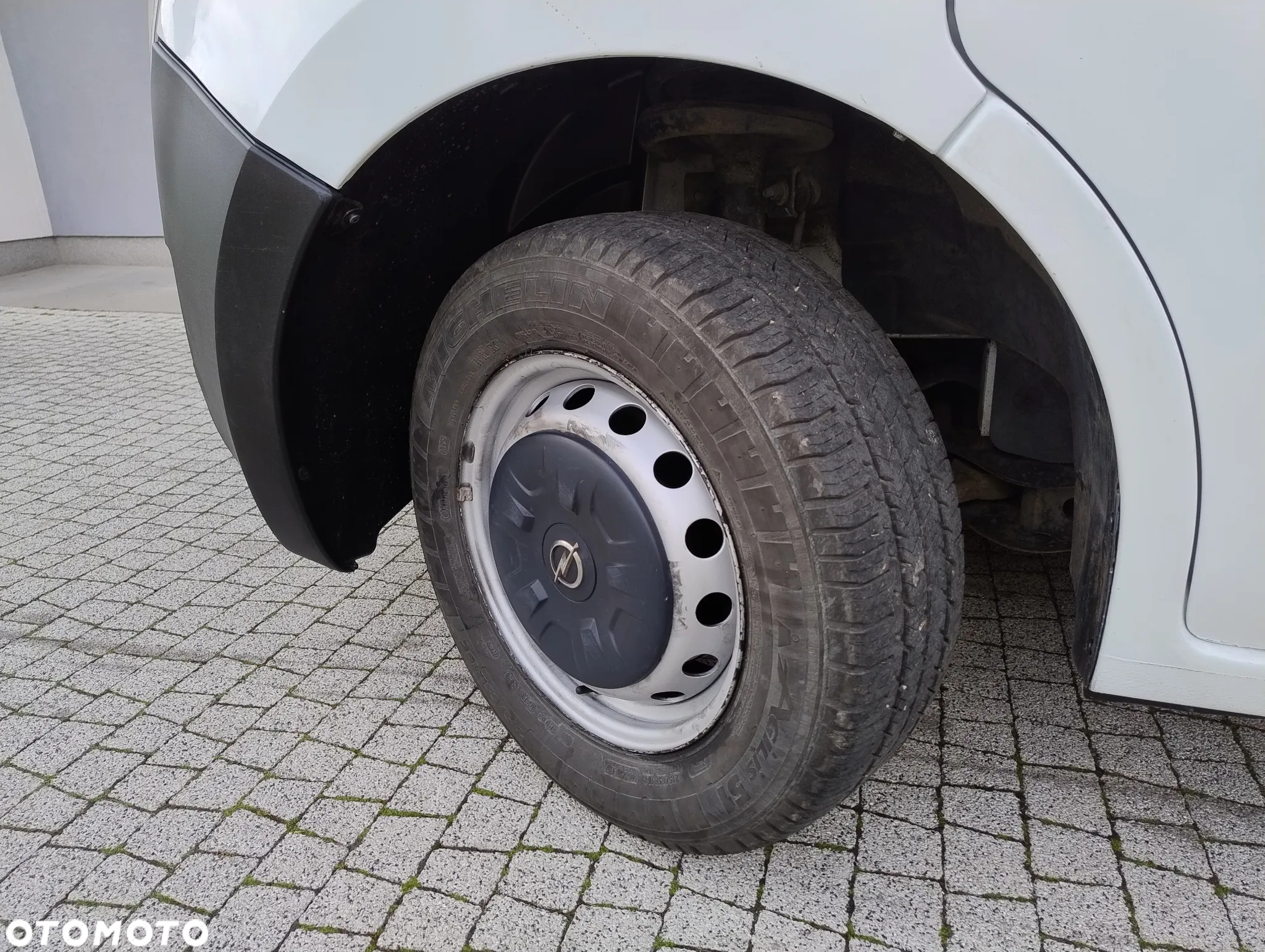 Opel MOVANO PO LIFT 2.3 CDTI (130KM) 6-BIEGÓW MAX (L3H2) KLIMA FULL OPCJA STAN IDEALNY ORYGINAŁ KM SERWIS ! ! ! - 37