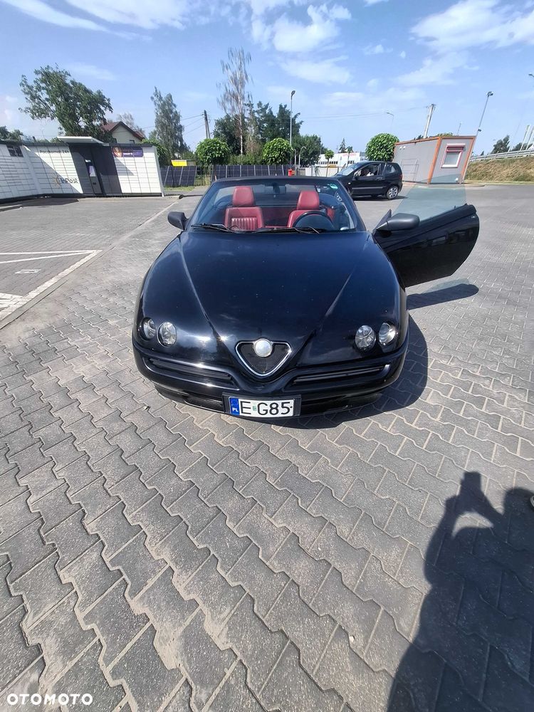 Alfa Romeo Spider - 2