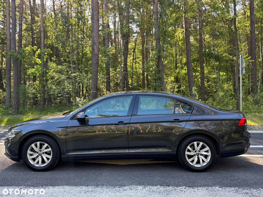 Volkswagen Passat 1.5 TSI EVO Essence DSG - 4