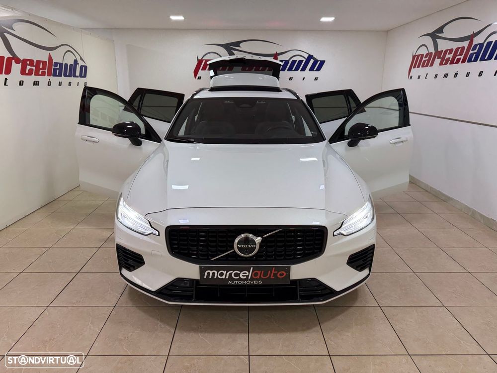 Volvo V60 2.0 T8 AWD TE Plus Dark - 3