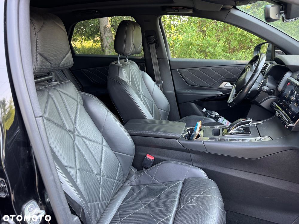 DS Automobiles DS 7 Crossback 2.0 BlueHDi Performance Line + - 12