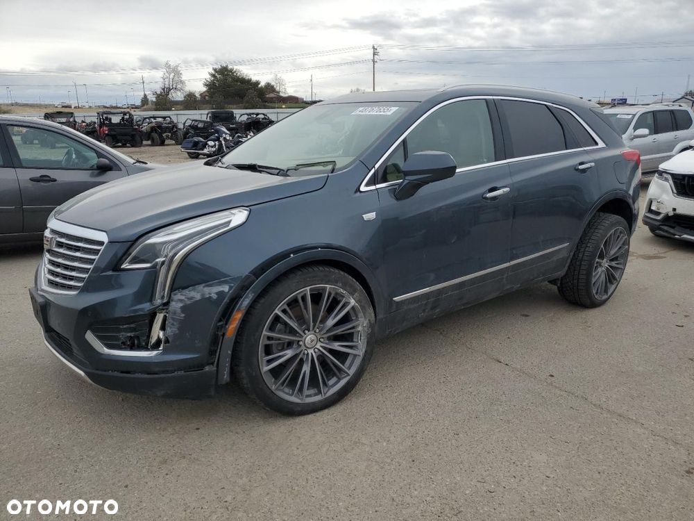 Cadillac XT5 - 3