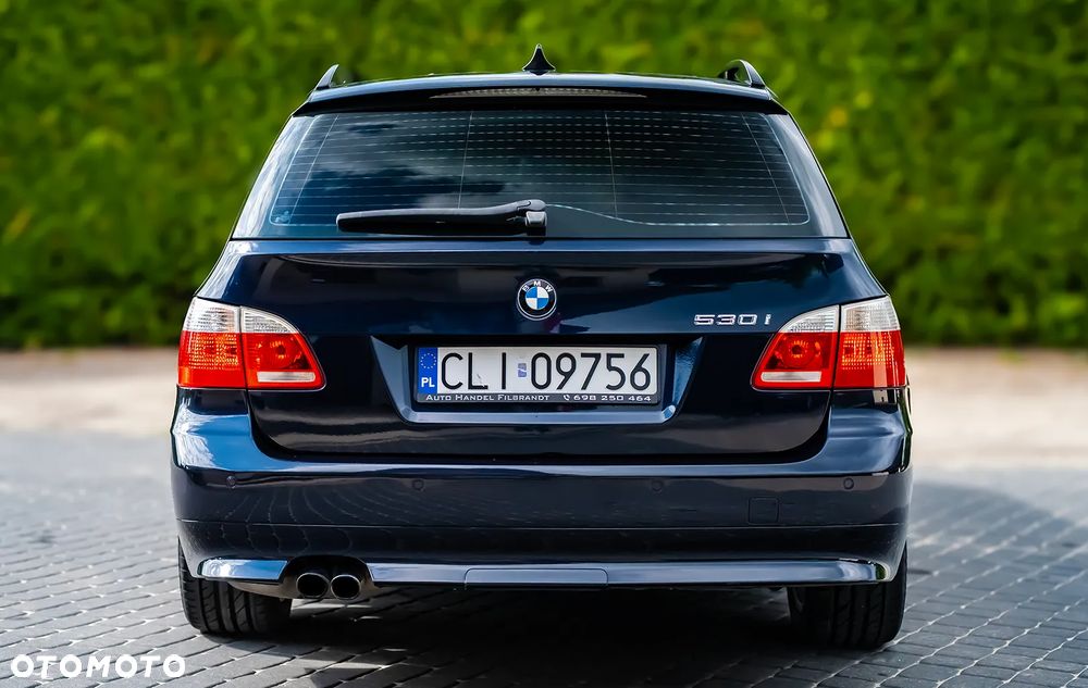 BMW Seria 5 530i - 13