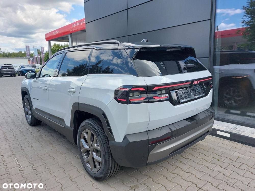 Jeep Compass 1.2 T3 mHEV First Edition FWD DCT - 4
