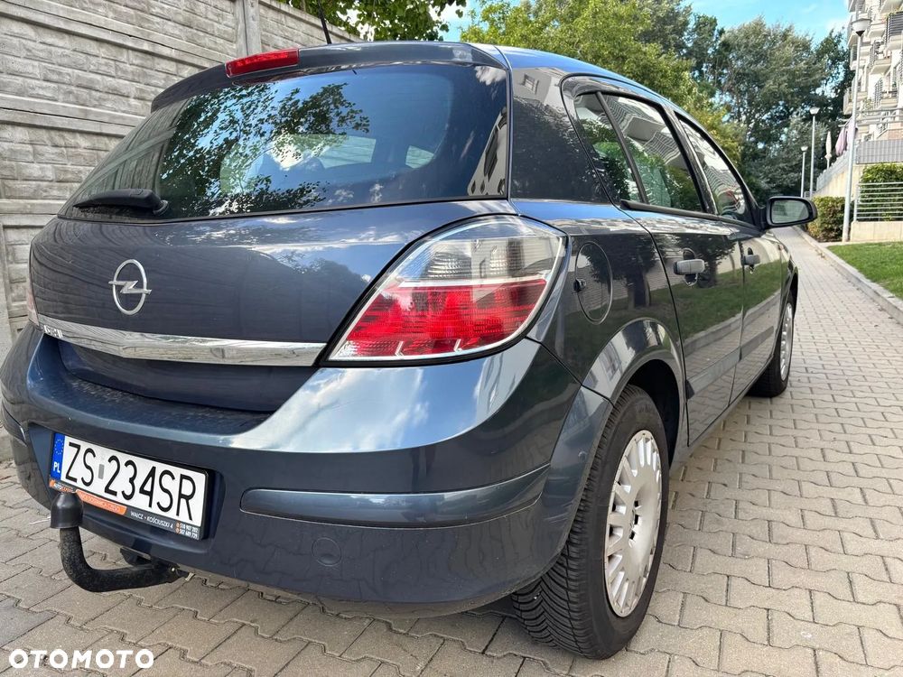Opel Astra 1.6 - 5