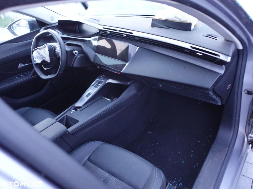 Peugeot 308 BlueHDi 130 EAT8 Active Pack - 9