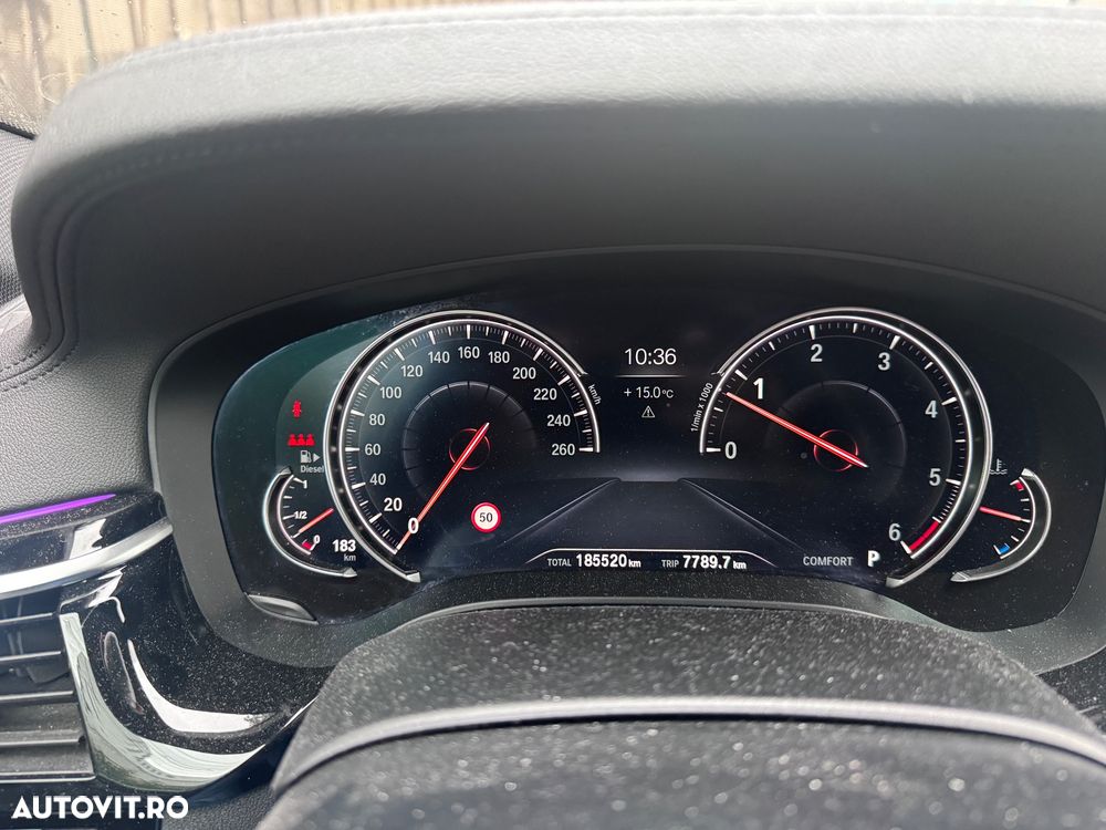 BMW Seria 5 530d xDrive AT - 2