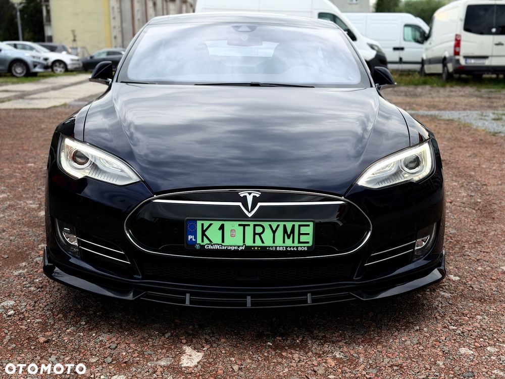 Tesla Model S Performance - 14