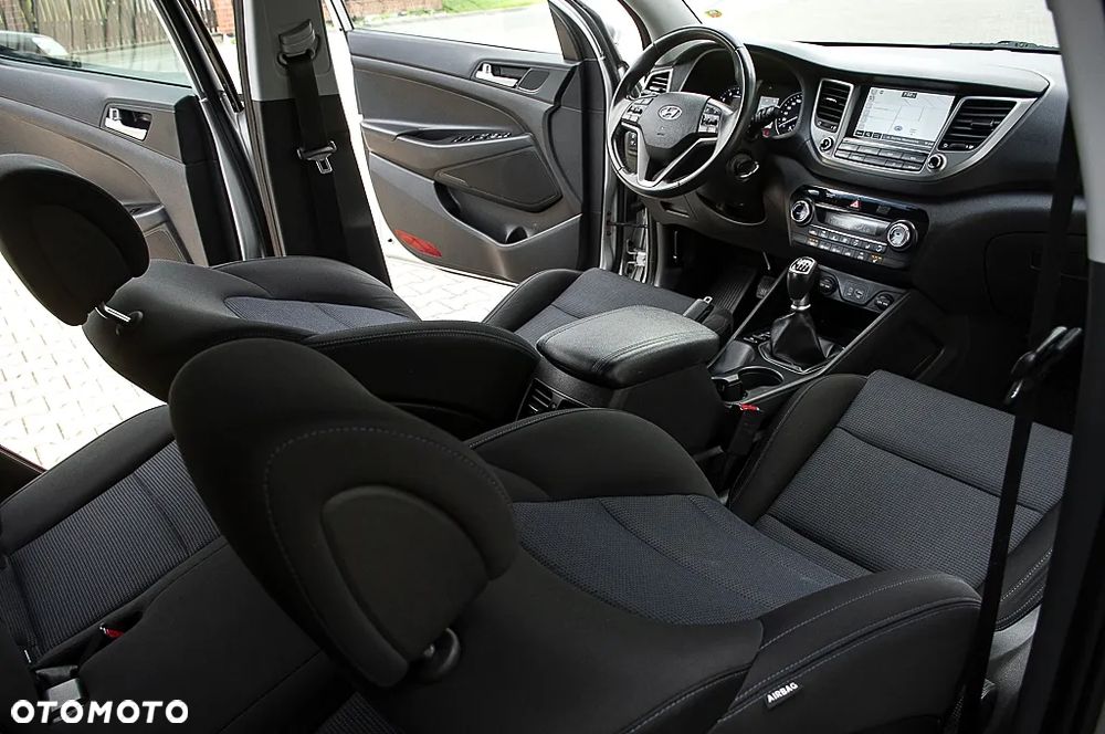 Hyundai Tucson 1.6 GDi Style 2WD - 28