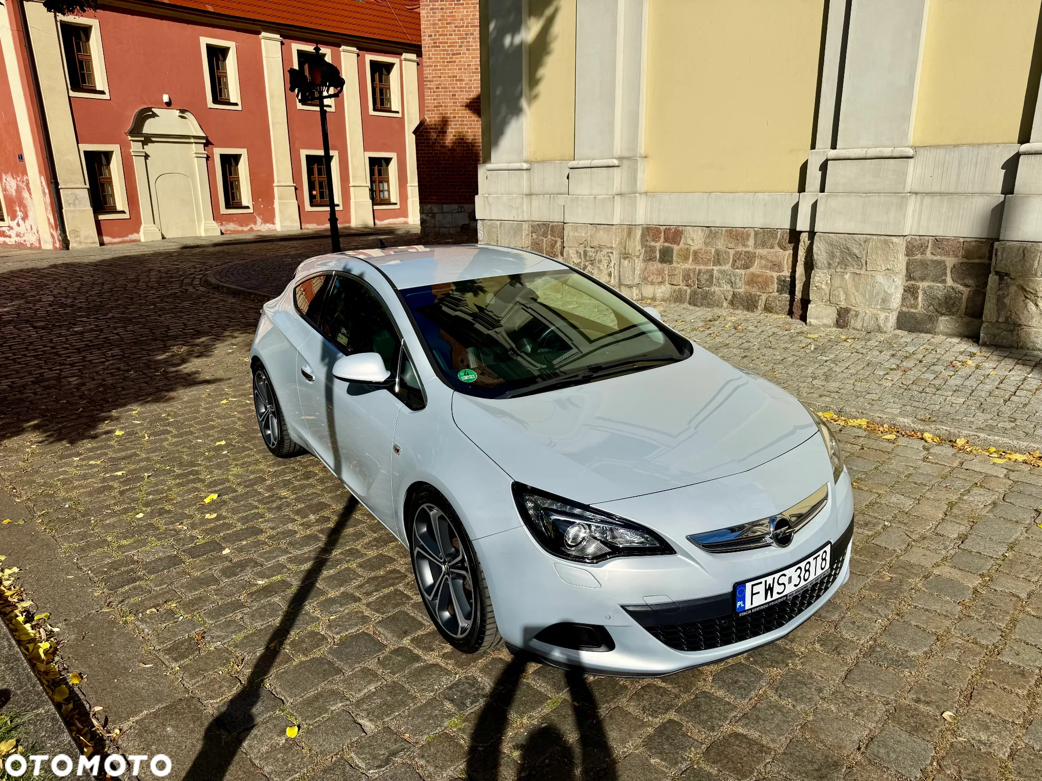 Opel Astra IV GTC 1.4 T Sport S&S EU6 - 34