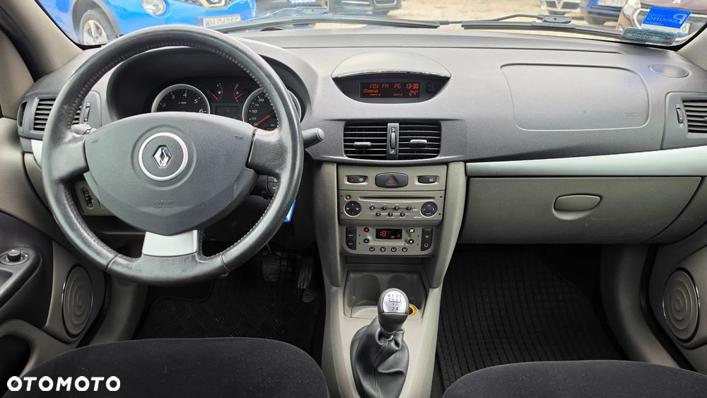 Renault Thalia 1.2 16V All Inclusive - 16