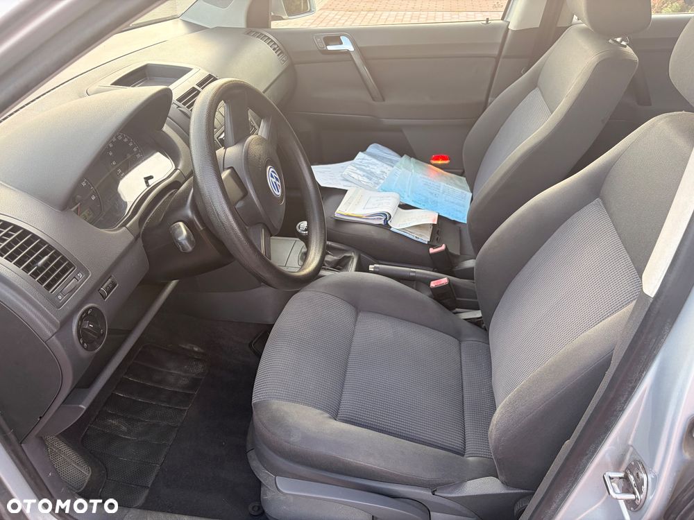 Volkswagen Polo 1.4 Comfortline - 6