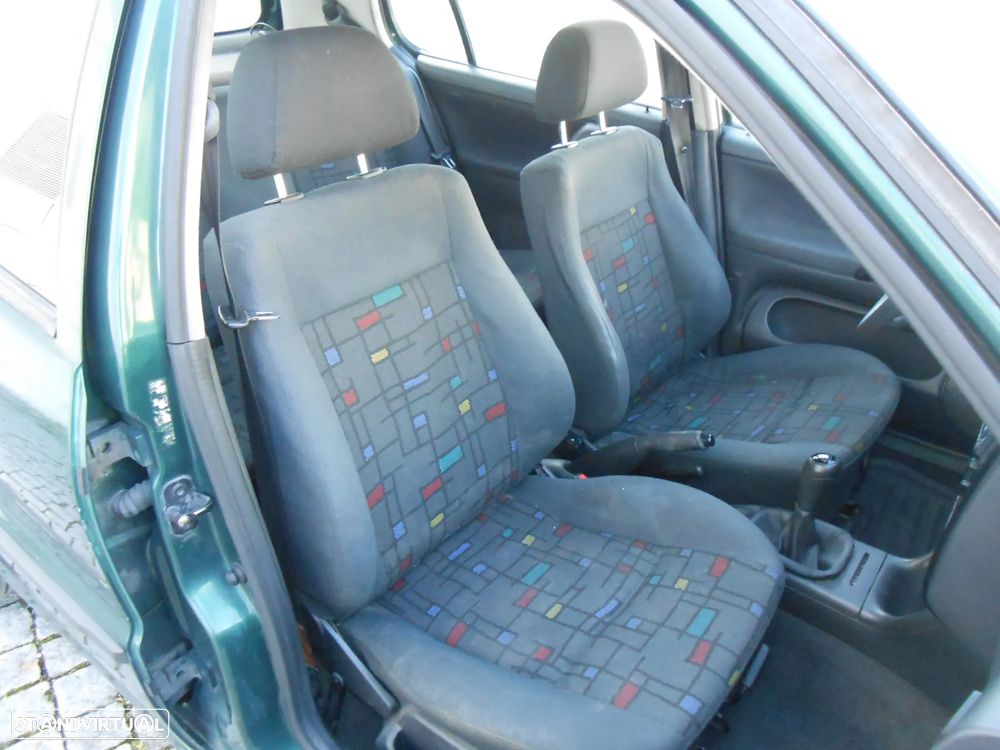 VW Polo 1.0 Fox - 22