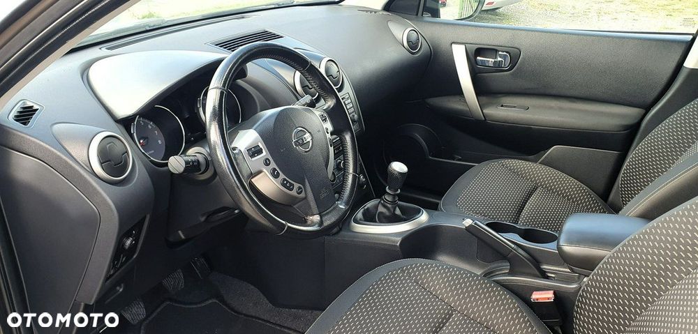 Nissan Qashqai - 9