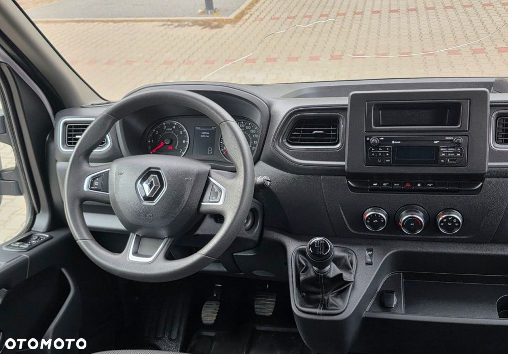 Renault Master - 25