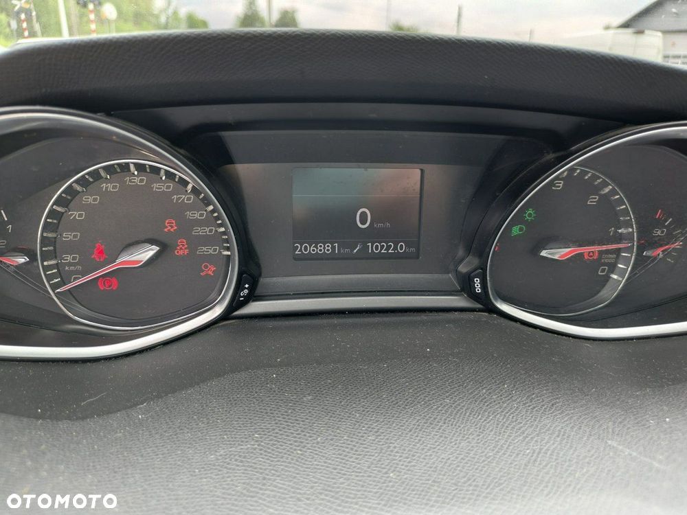Peugeot 308 - 30
