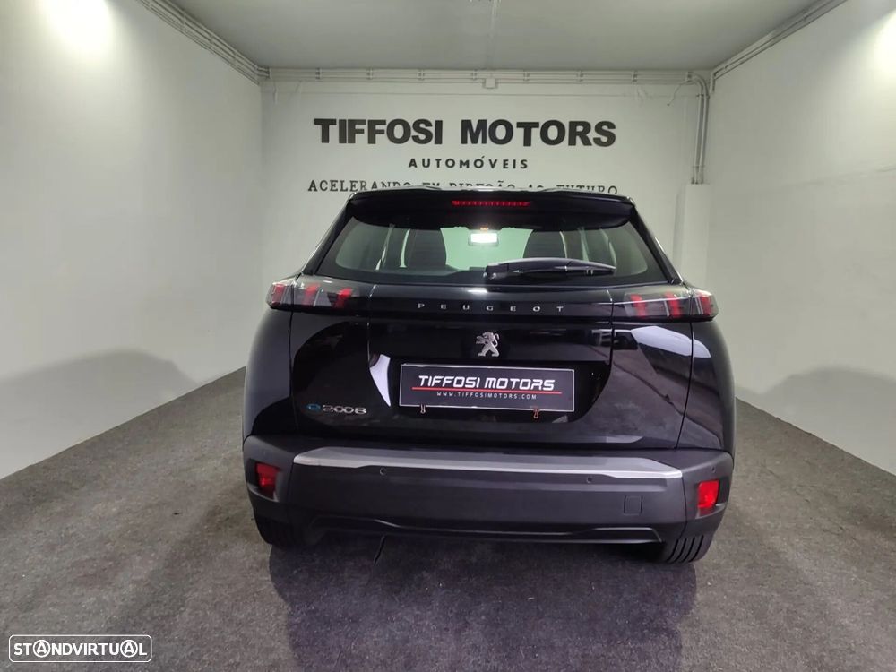 Peugeot e-2008 50 kWh Active Pack - 8