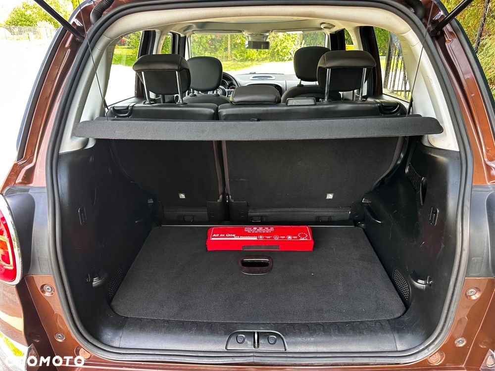 Fiat 500L 1.4 T-Jet 16V Rockstar - 32