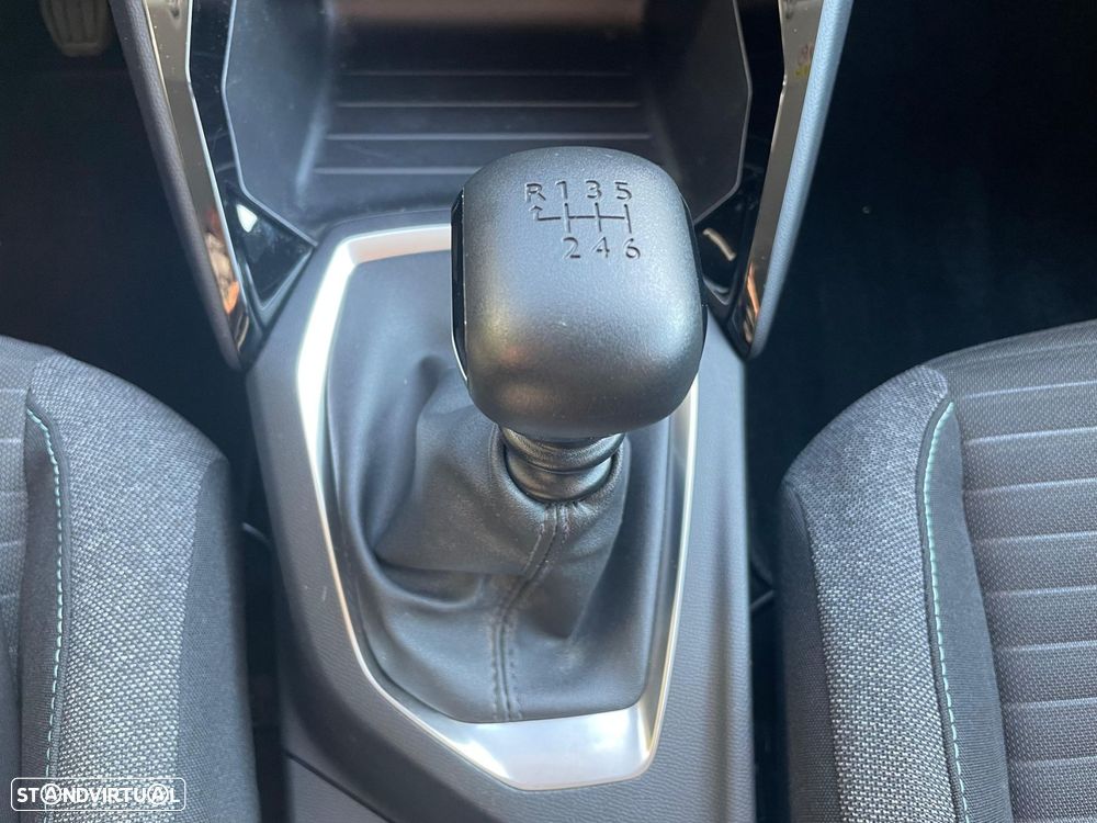 Peugeot 208 1.2 PureTech Allure - 25