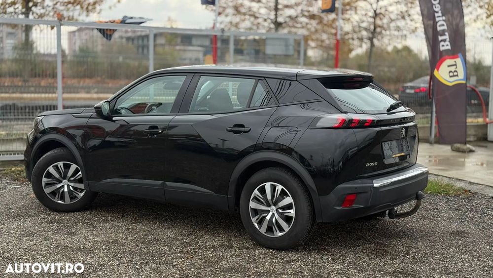 Peugeot 2008 PureTech 100 Active - 8